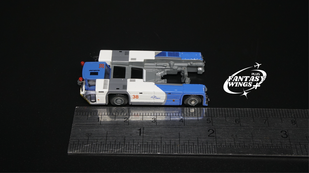 Fantasywings+ 1/200 PushBack Truck AST-1 #51 + #38 ( 2-cars Set )